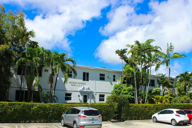 Anthony Gardens  photo 2